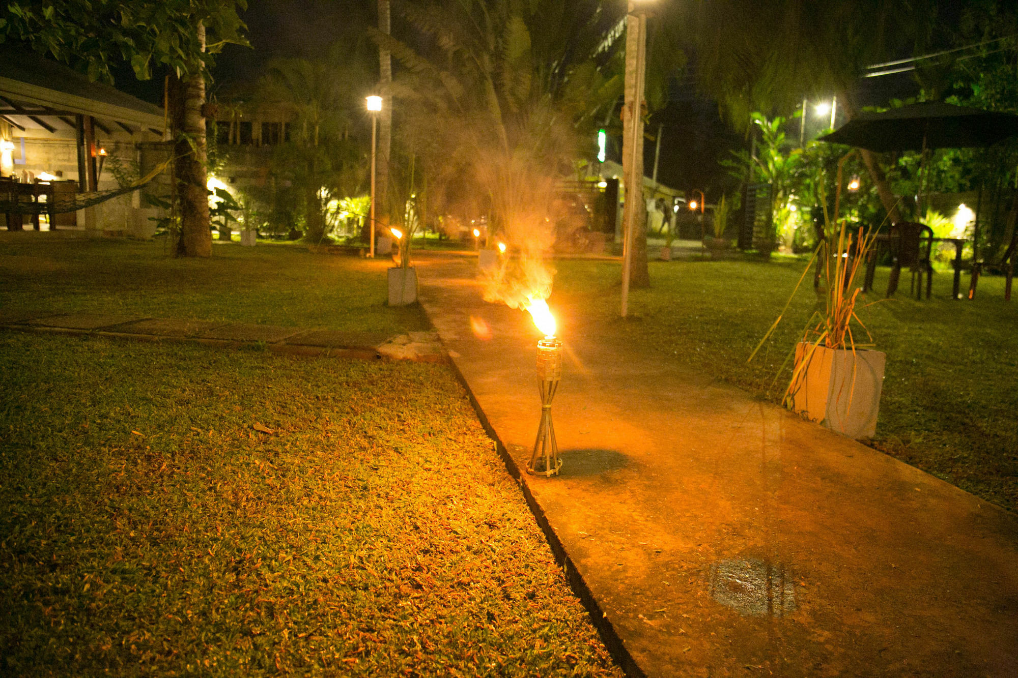Pavana Hotel Negombo Exteriör bild